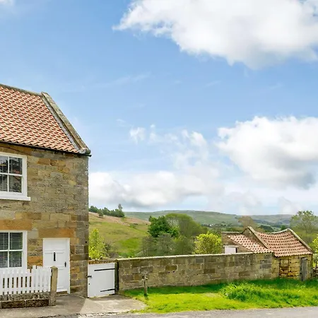 1 Bed In North York Moors 56590 *