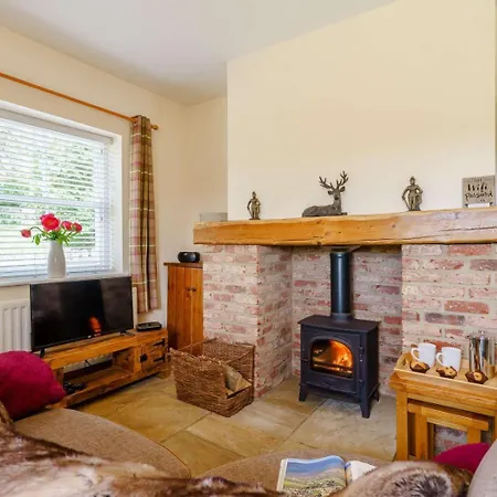 1 Bed In Whitby Oc-56590 Holiday home Castleton (North Yorkshire)